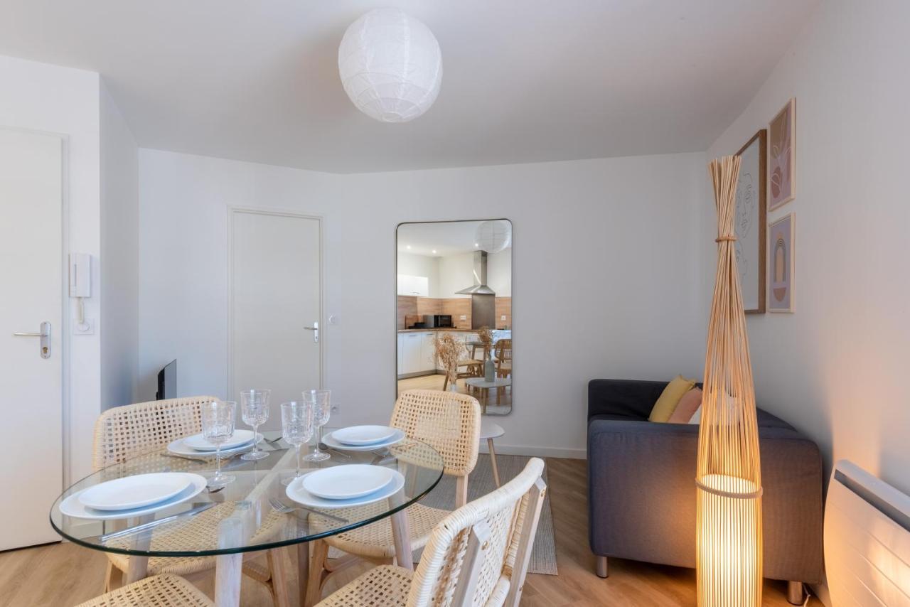 Moderne & Lumineux - Hyper Centre Apartment Tournon-sur-Rhone Bagian luar foto